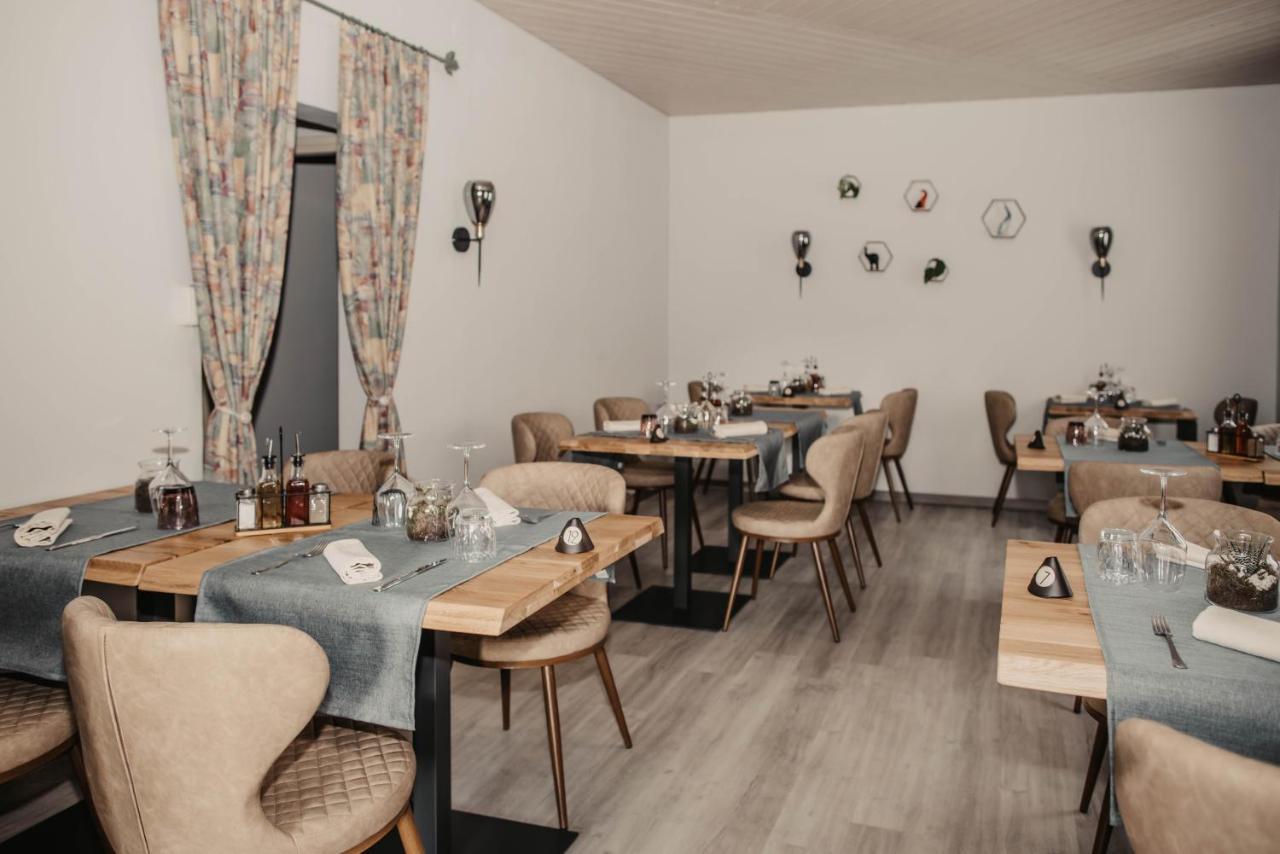 Albergo Ristorante Al Portico Gerra  Экстерьер фото