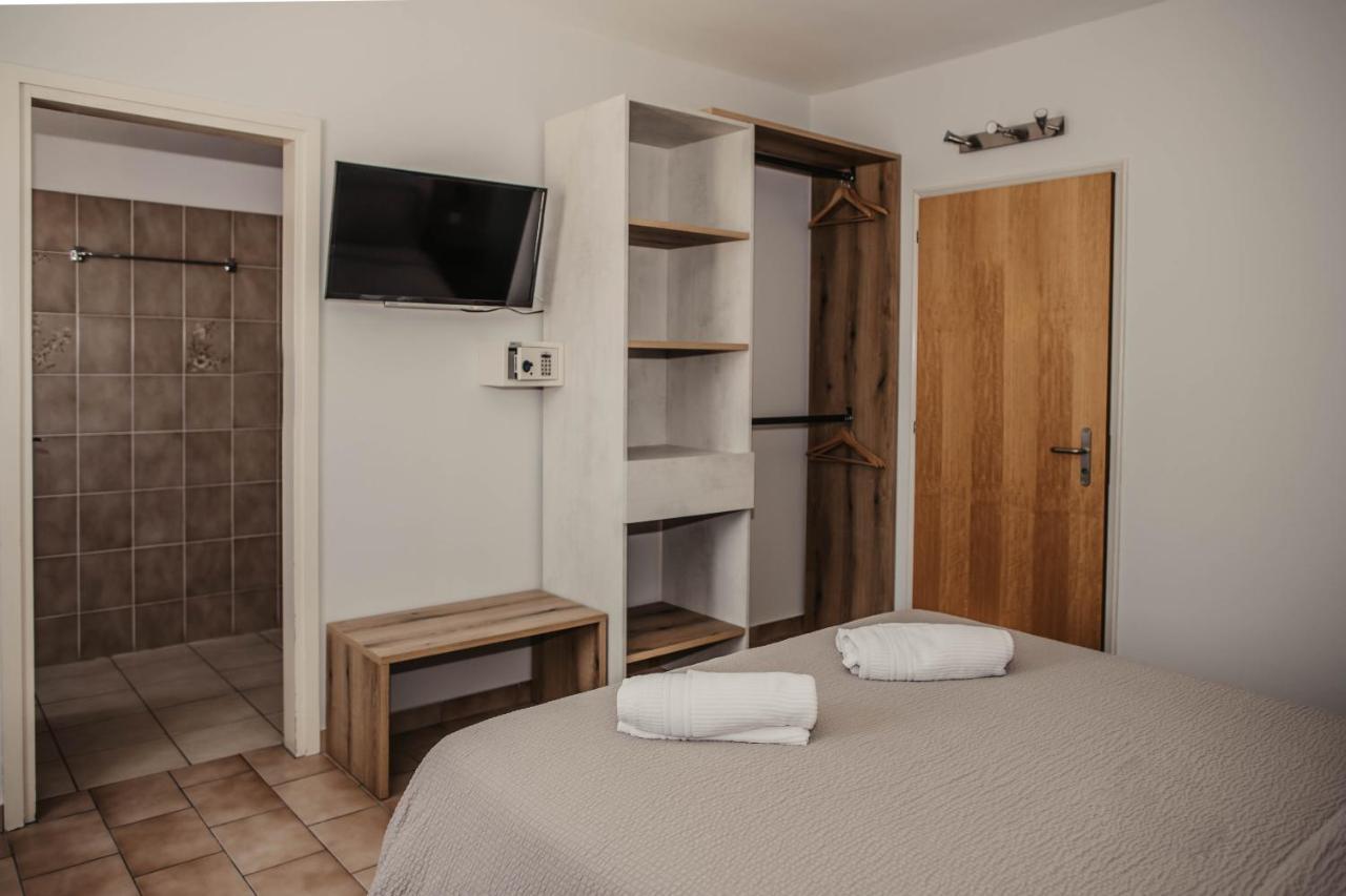 Albergo Ristorante Al Portico Gerra  Экстерьер фото
